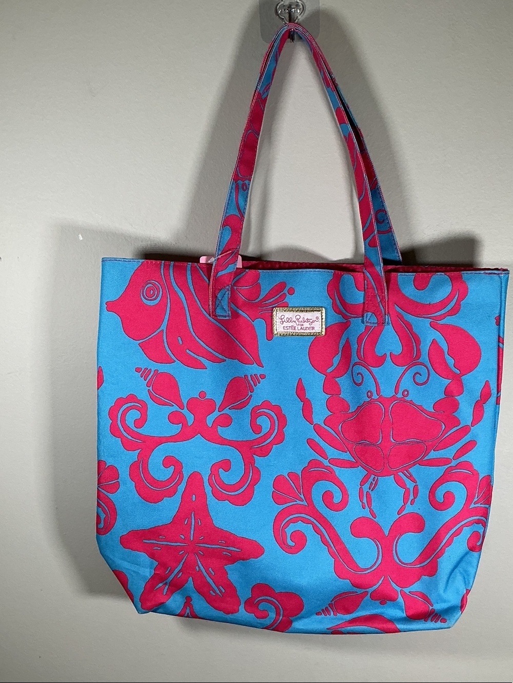 Lilly Pulitzer for Estée Lauder Beach Tote Blue Pink Crab Starfish Bag